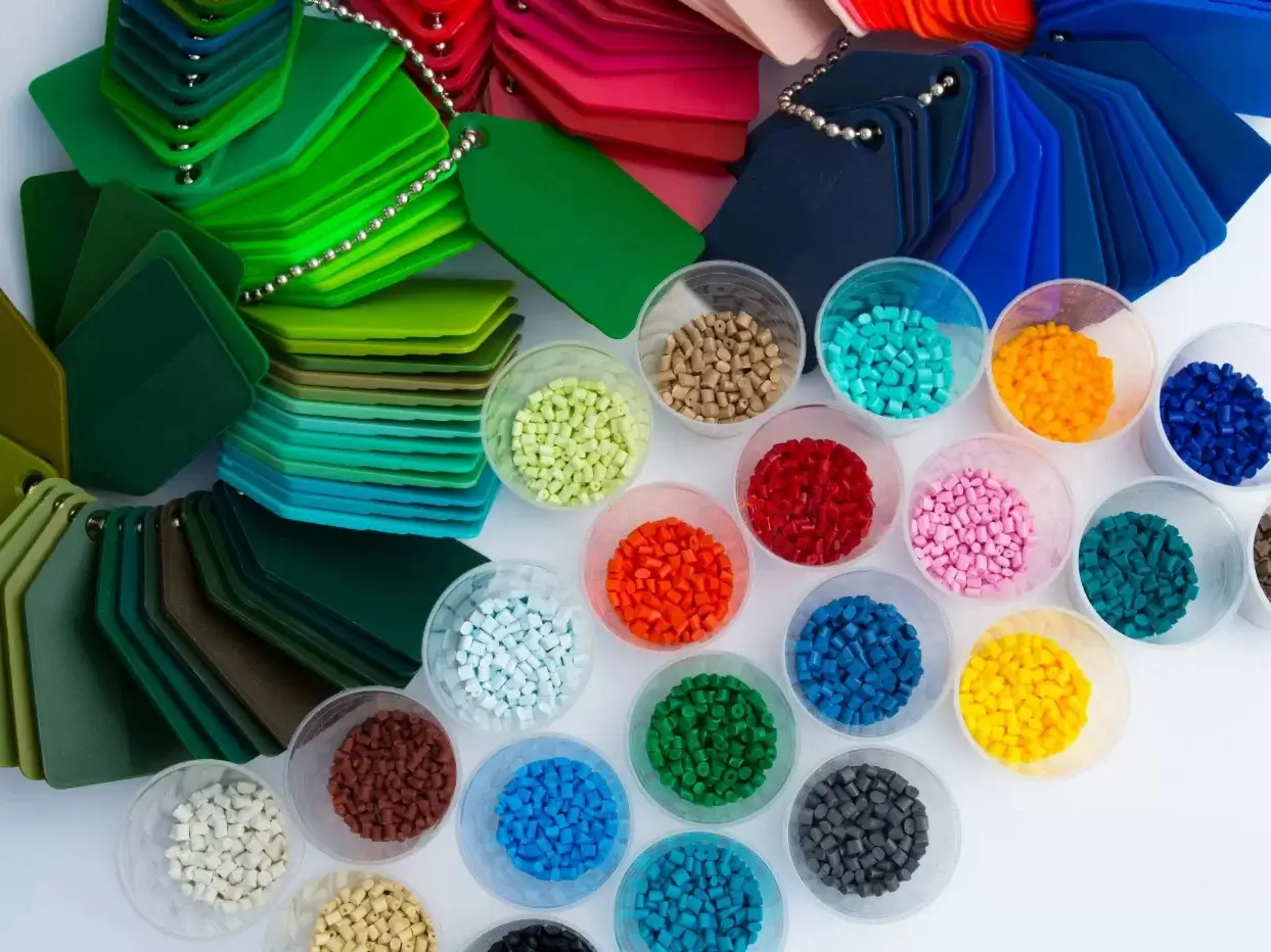 injection molding material selection guide