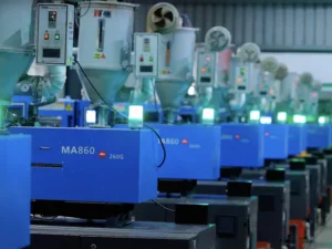 Injection Molding Workshop strong capacity