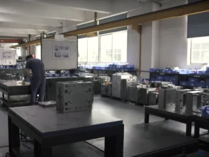 Injection Mold Assembly: Process, Steps, and Quality Inspection 1 Mold Workshop Mold Assembly