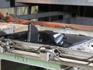 Injection Molding vs Vacuum Forming: Key Differences 2 Vacuum Forming